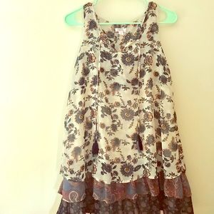 Vintage style layered dress. Multicolor.